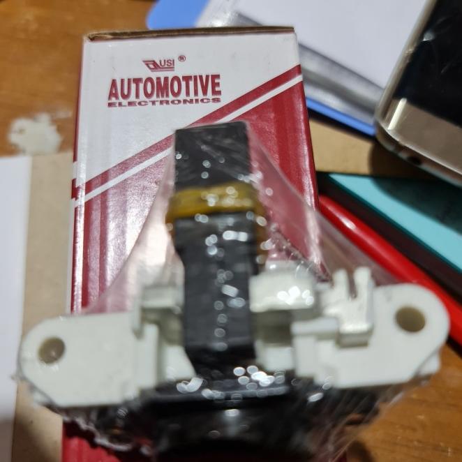Ic Regulator Alternator Mercedes Benz Volvo Bmw 12V