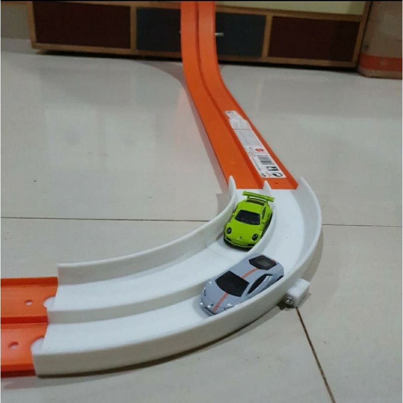 Hot Wheels Track Turn Belokan 2 Jalur Trix Trax
