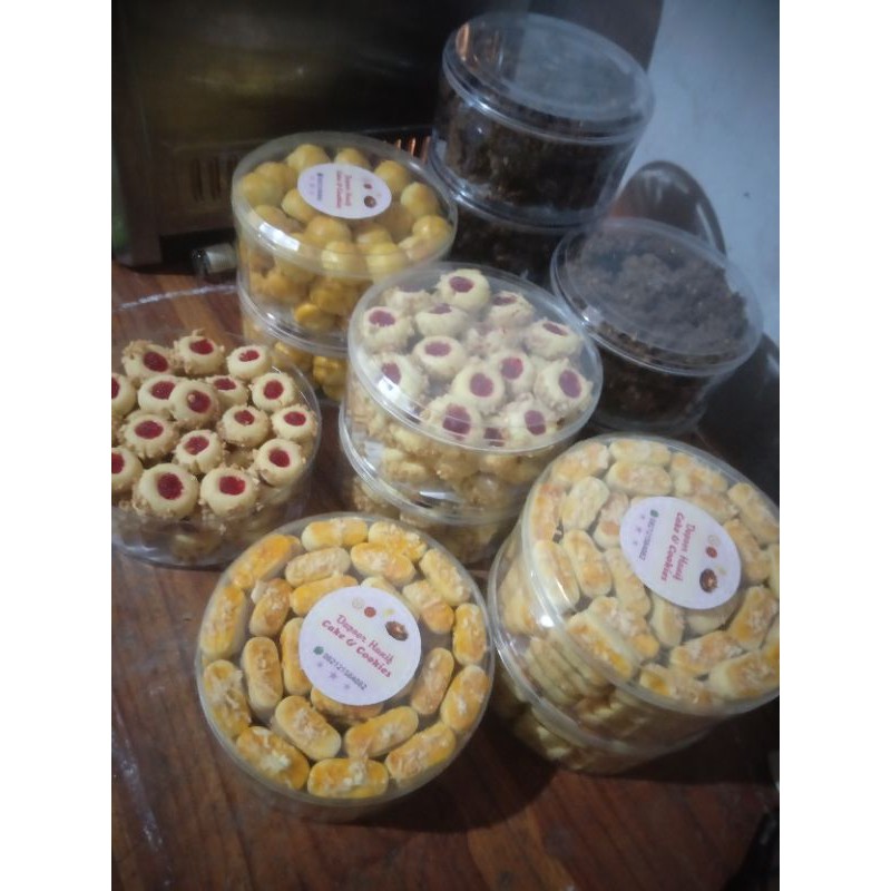 

Kue kering 500 gr