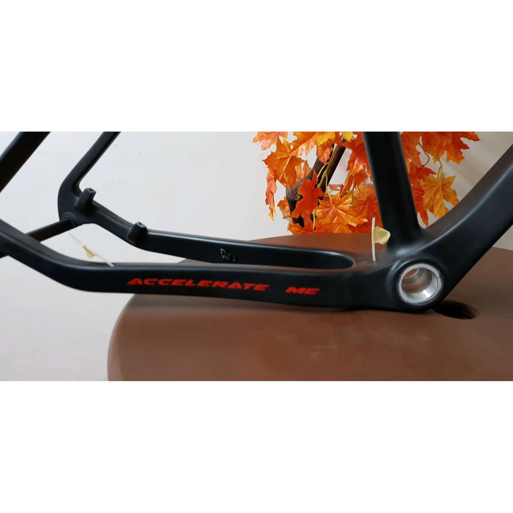 Frame Carbon XLR8 27.5 650b size 15.5 made in Taiwan Free head set