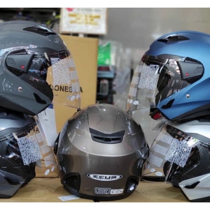 helm half face merek Zeus 611 polos double visor