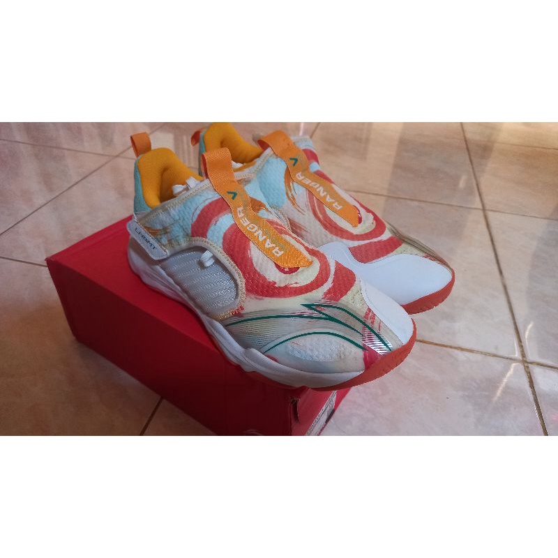 lining ranger v original sepatu badminton