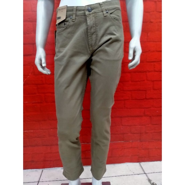 Celana Chino brand Viali Milano