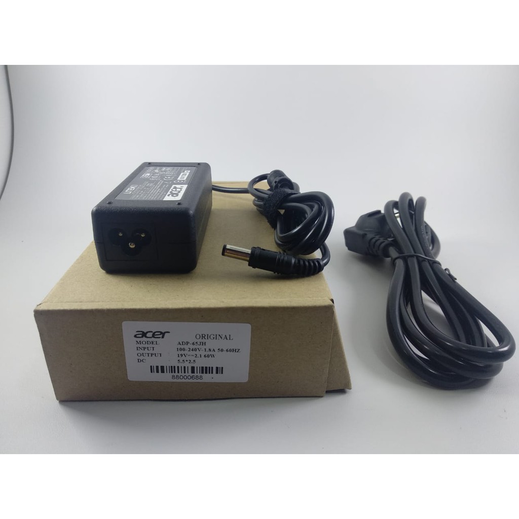 ACER  ORI CAS AN CASAN Original Adaptor Charger Laptop Aspire One z1401 ZG5 A150 A110 19v 2.1A + KAB
