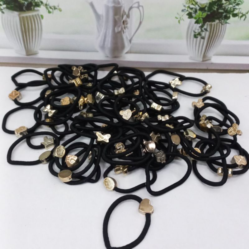 Ikat Rambut Hitam Karet Gelang Variasi Liontin Gold Kunciran