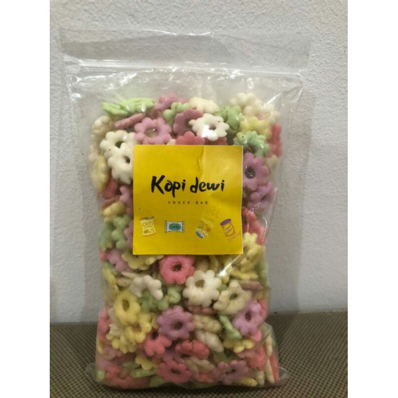 

Cemilan Sakura Warna / Sakura Special 150 gr - kue kering / snack