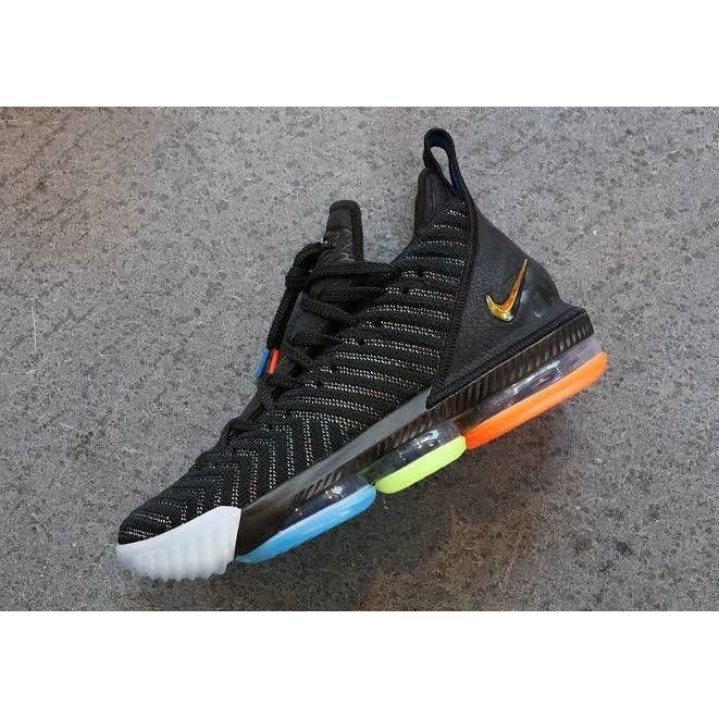 [RealPict] Merek Sepatu Nike Lebron 16 Premium Original sepatu Original harian Model terbaru