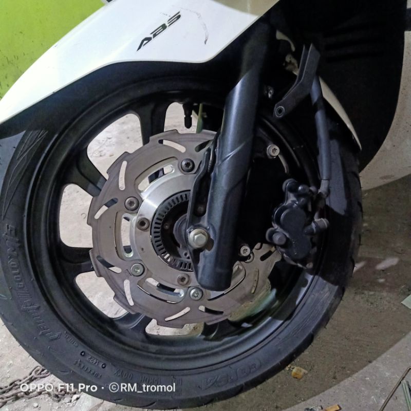 adaptor cakram PCX pakai cakram tiger