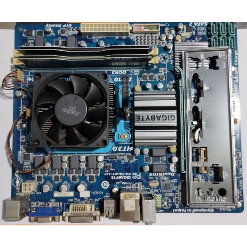 Paket AMD phenom II X4 955 4core Mobo Gigabyte AM3+ Ram 4gb