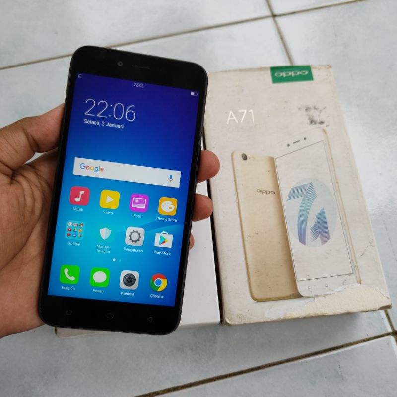 Oppo A71 2/16 second