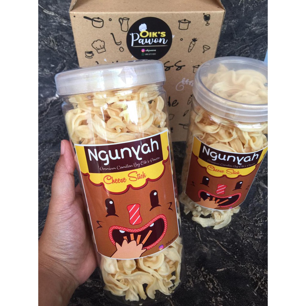 

Cheese Stick / Stik Keju Premium Snack 'Ngunyah" by Oik's Pawon Kemasan Toples Mika