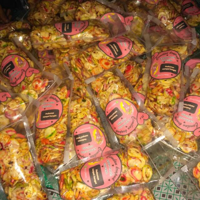 

Krupuk seblak mulut tetangga Pedasss