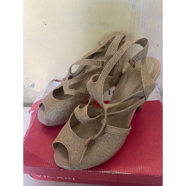 Preloved Sepatu High Heels Vicari