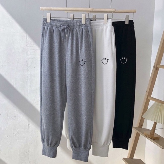 CELANA JOGGER SMILE