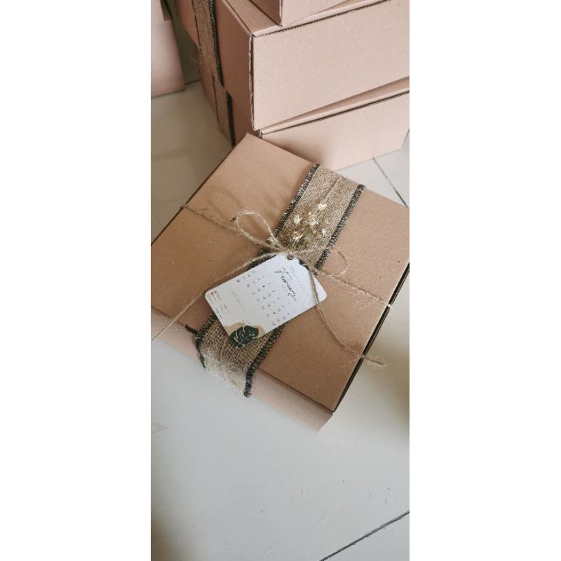 

Custom order - telenan + grafir