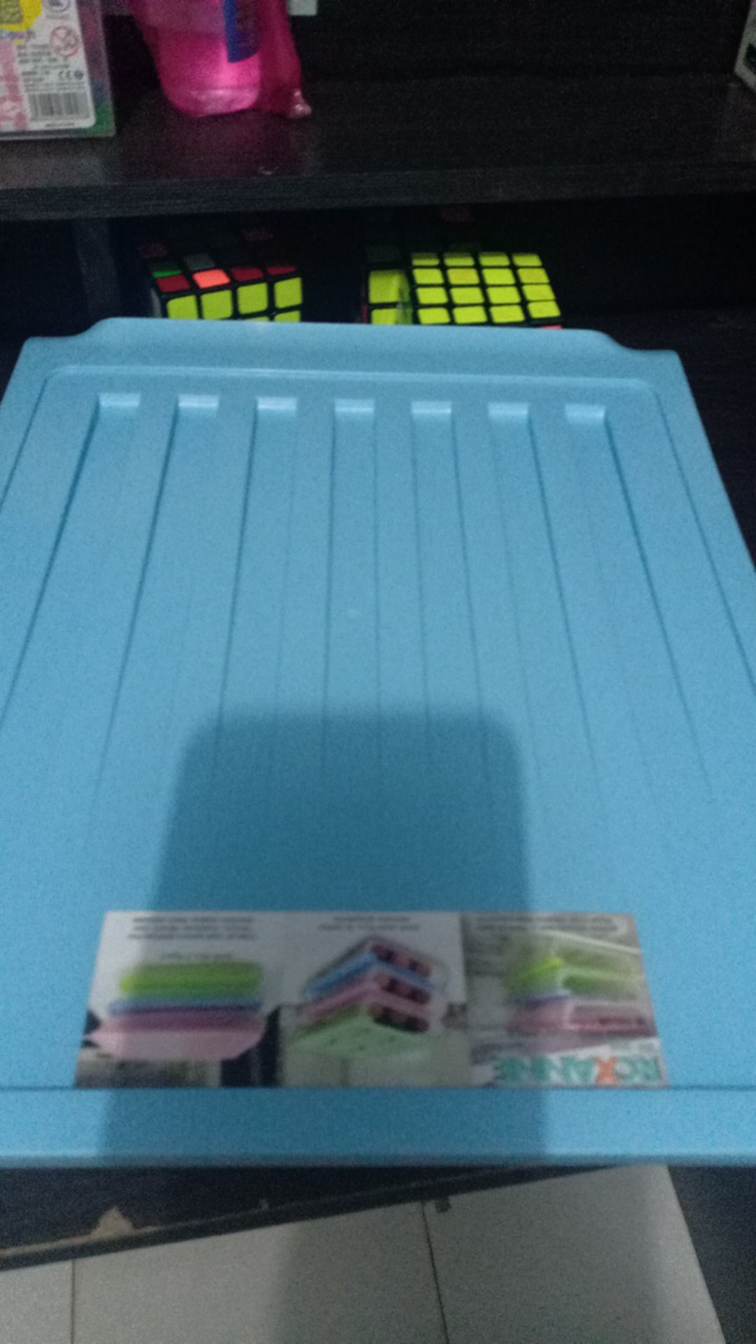 Roxanne Sliding Egg Container