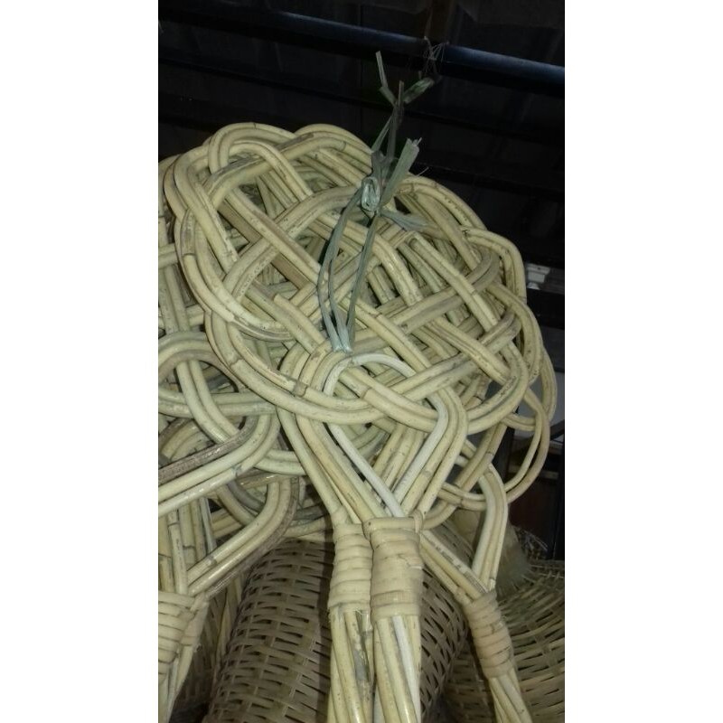 PEMUKUL KASUR/GEBUKAN KASUR