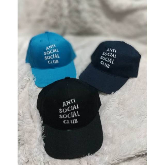 Topi ANTI SOCIAL SOCIAL CLUB