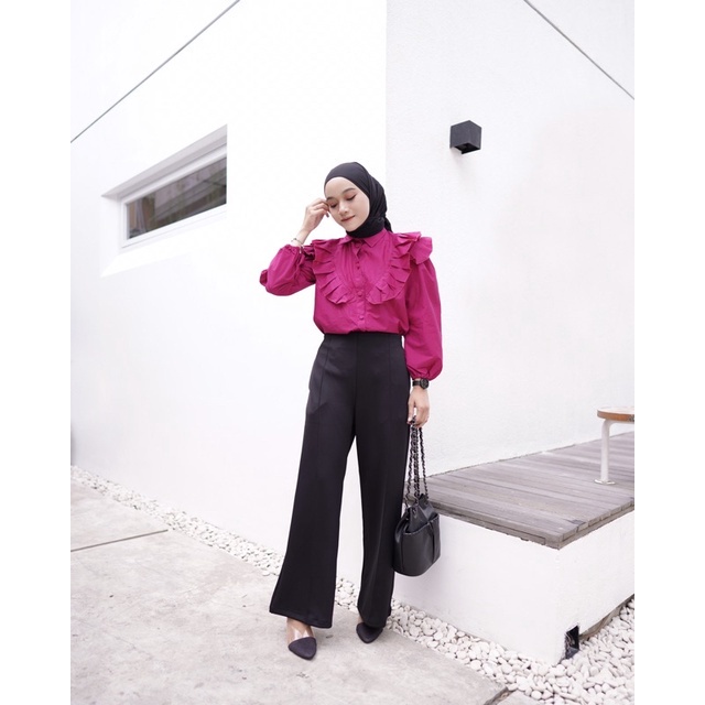 Tq88indonesia Fashionn Blouse Wanita Terbaru / Lelana Wrap Button Ruffle Shirt / Baju Atasan Polos Cewek Lengan Panjang / Blus / Busana Casual Cewek / Ootd / Outfit Kasual Kekinian