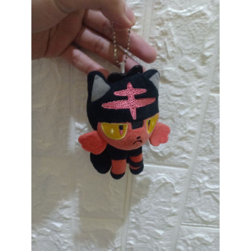 boneka pokemon litten keychain