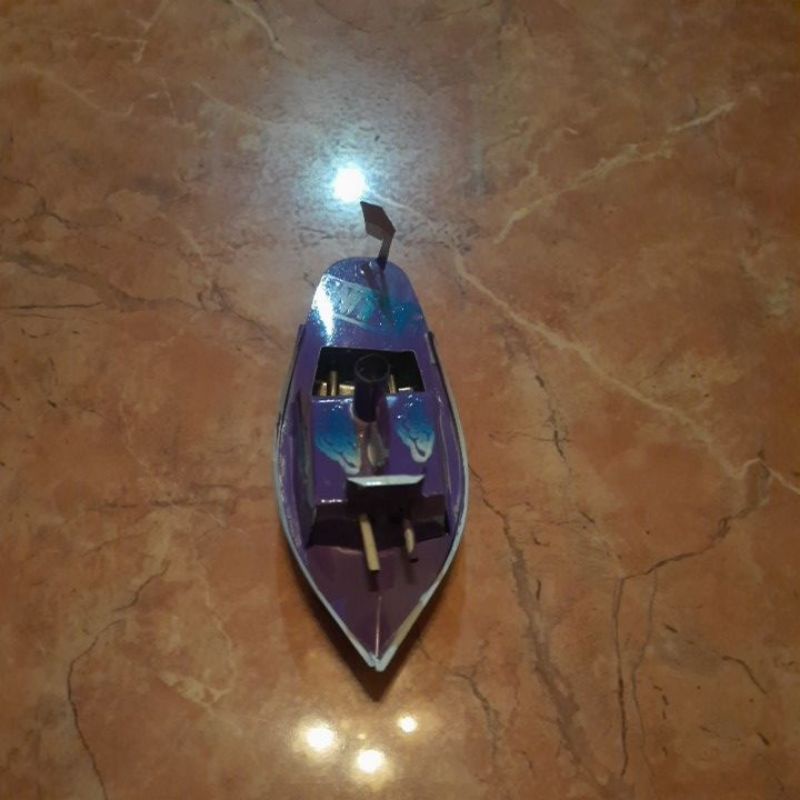 MAINAN TRADISIONAL PRAHU / PERAHU KAPAL API OTOK OTOK-Coklat