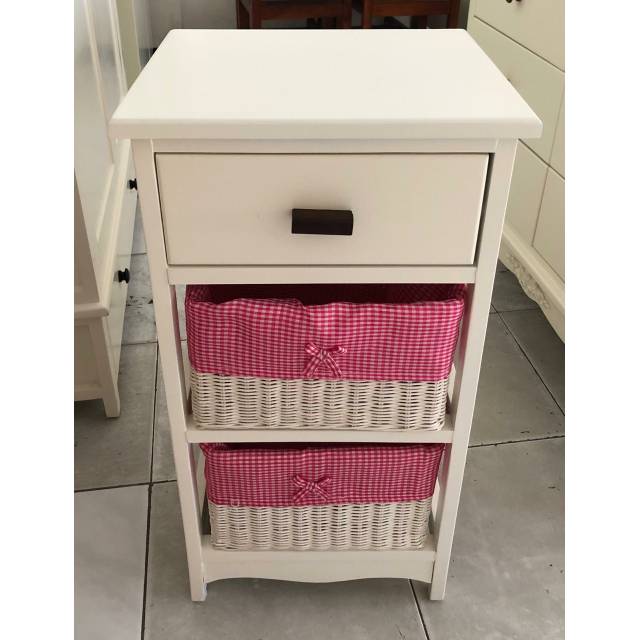 Nakas rak rotan kayu mahoni cat duco putih lemari anak mebel surabaya furniture murah diskon sale