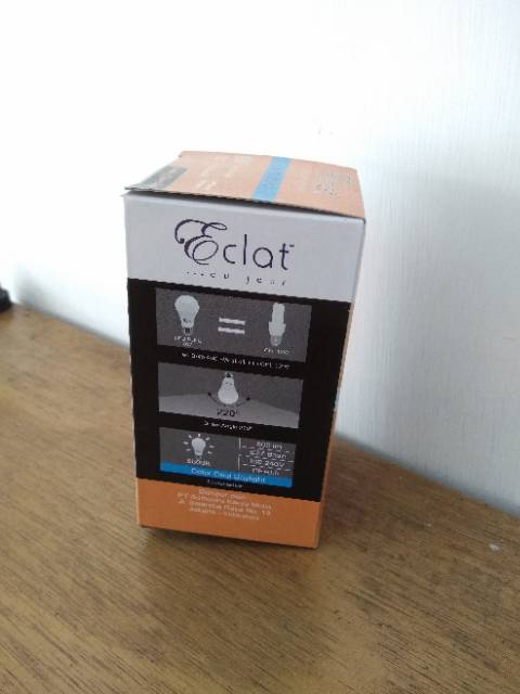 Lampu LED Eclat 8 Watt