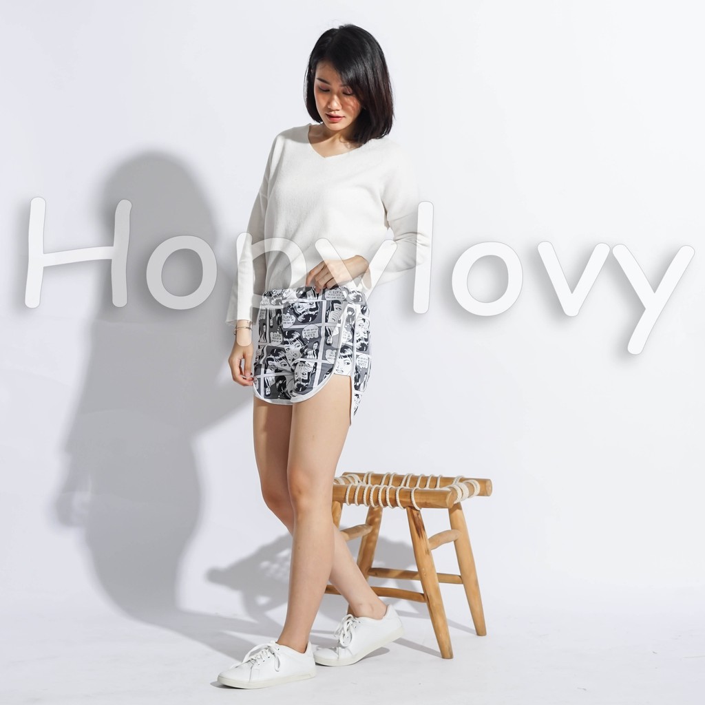 HOPYLOVY - Celana Pendek Santai Wanita HotPants Muniko Komica