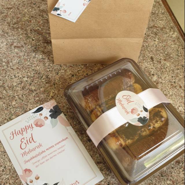 

HAMPERS LEBARAN ECLAIR ISI 5 MURAH