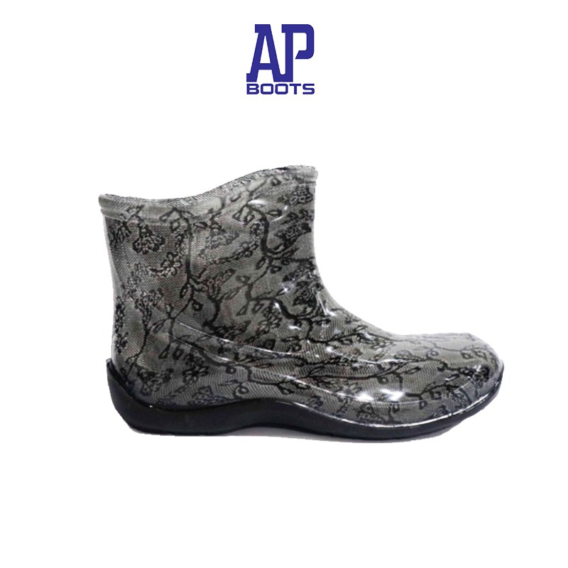 AP Boots 2005 Roots N Leaves / Boot Pendek Karet Cewek