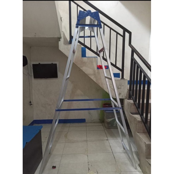 Tangga lipat 2 meter bahan besi galvanish tahan karat anti reot