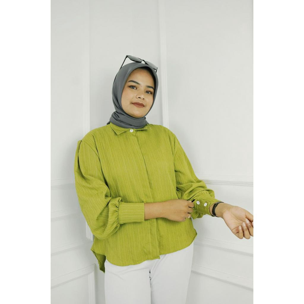 BLOUSE WANITA LUORYN SHIRT BAHAN LADY CRUSH MOTIF POLOS UKURAN M L XL XXL LD 104 -120 CM BLOUSE WANITA  KOREA STYLE LENGAN PANJANG BLOUSE LADYCRUSH LENGAN BALON BAJU KEMEJA WANITA OVERSIZE BAJU WANITA BUSUI KEKINIAN