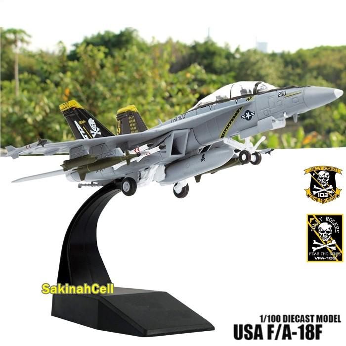 Diecast | Diecast Pesawat F/A-18F Super Hornet Jolly Rogers 1/100 F-18
