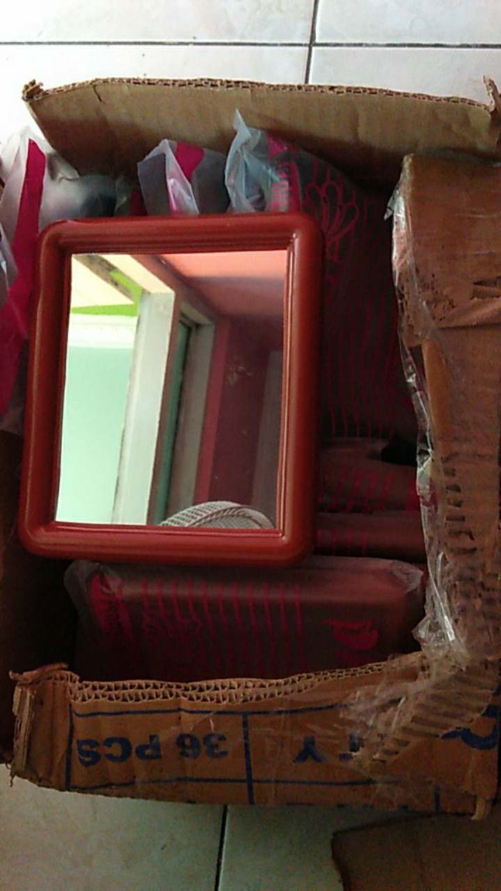 Cermin Meja High Quality / Kaca Cermin Meja Rias Persegi Penny