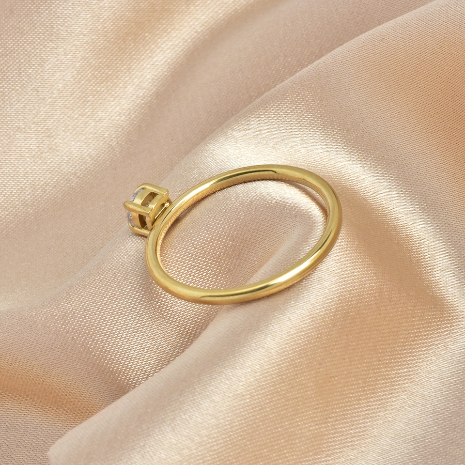 Cincin Wanita Bahan Titanium Steel 14K Gold Hias Cubic Zirconia Untuk Pertunangan / Pernikahan
