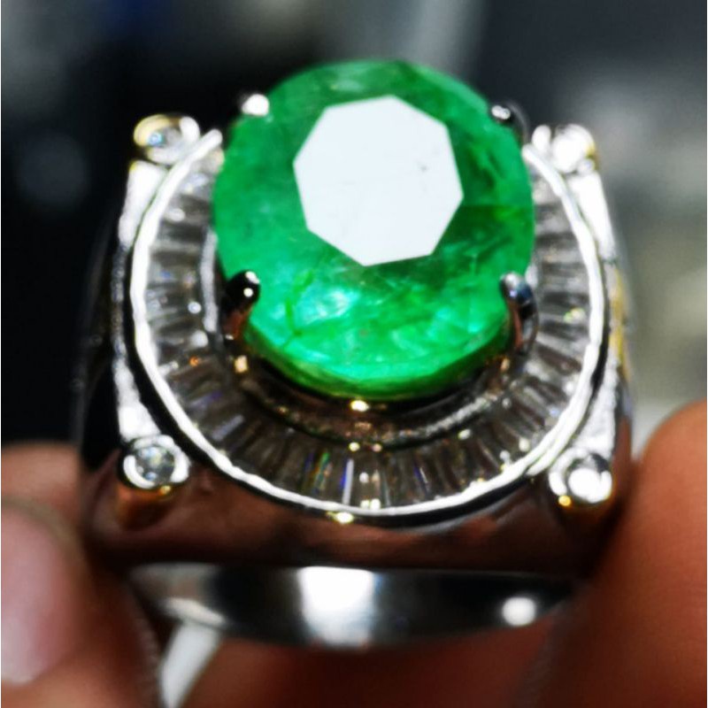 Batu permata natural zamrud colombia super