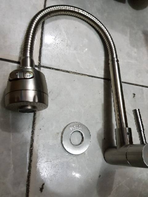 Keran angsa fleksibel stainless 304 anti karat