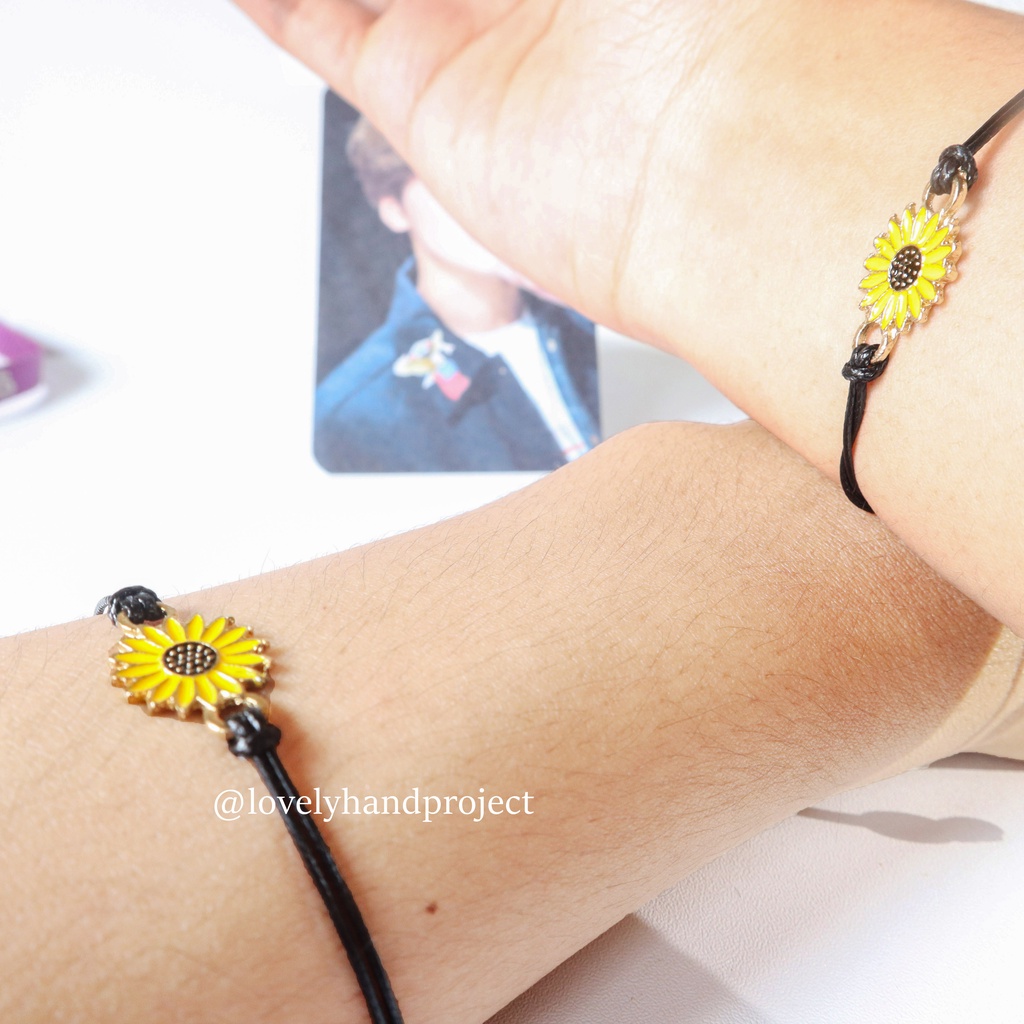 Gelang Couple Motif Bunga Matahari Haechan NCT Sahabat &amp; Pasangan Sunflower Bracelet Double Layer Adjustable