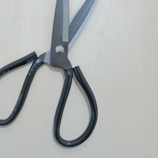 

♧ Gunting Kodok FS TP Hitam Stainless Ukuran Jumbo ❂