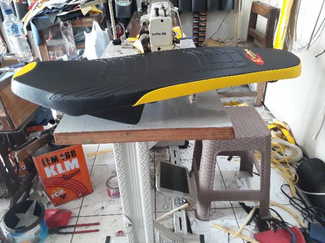 Jok motor new varo 150 slim