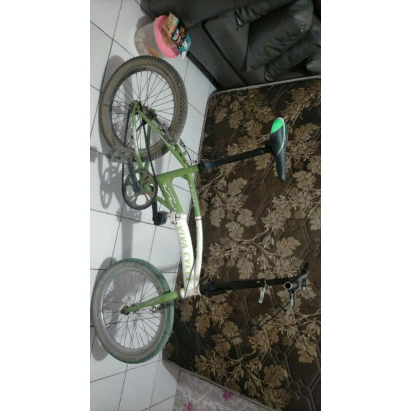 sepeda lipat second 20"
