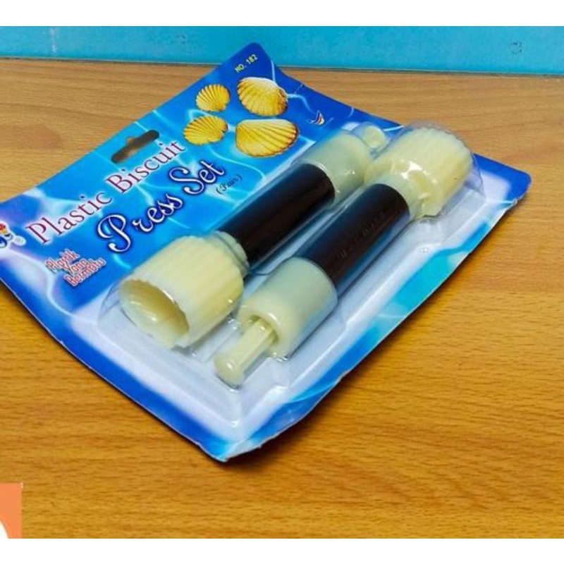 

cutter cookies kerang