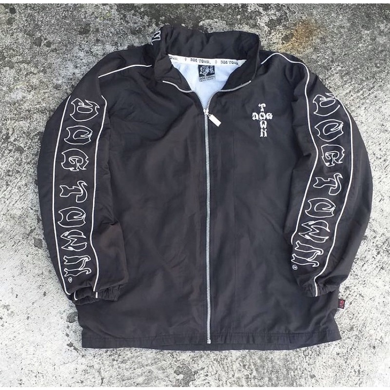 jaket dogtown