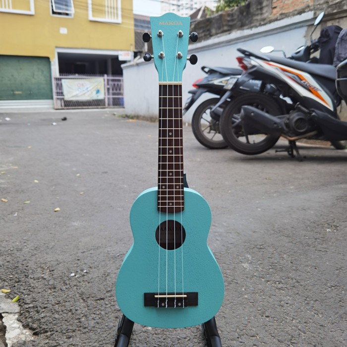 Ukulele Makoa Soprano Sopran Warna Biru Tosca Original