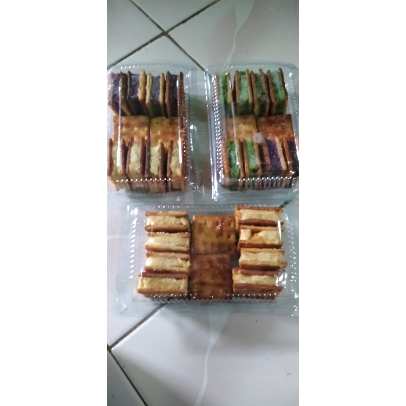 

COD ]GABIN ANEKA RASA MURAH MERIAH SPESIAL DURIAN ISI 12pcs