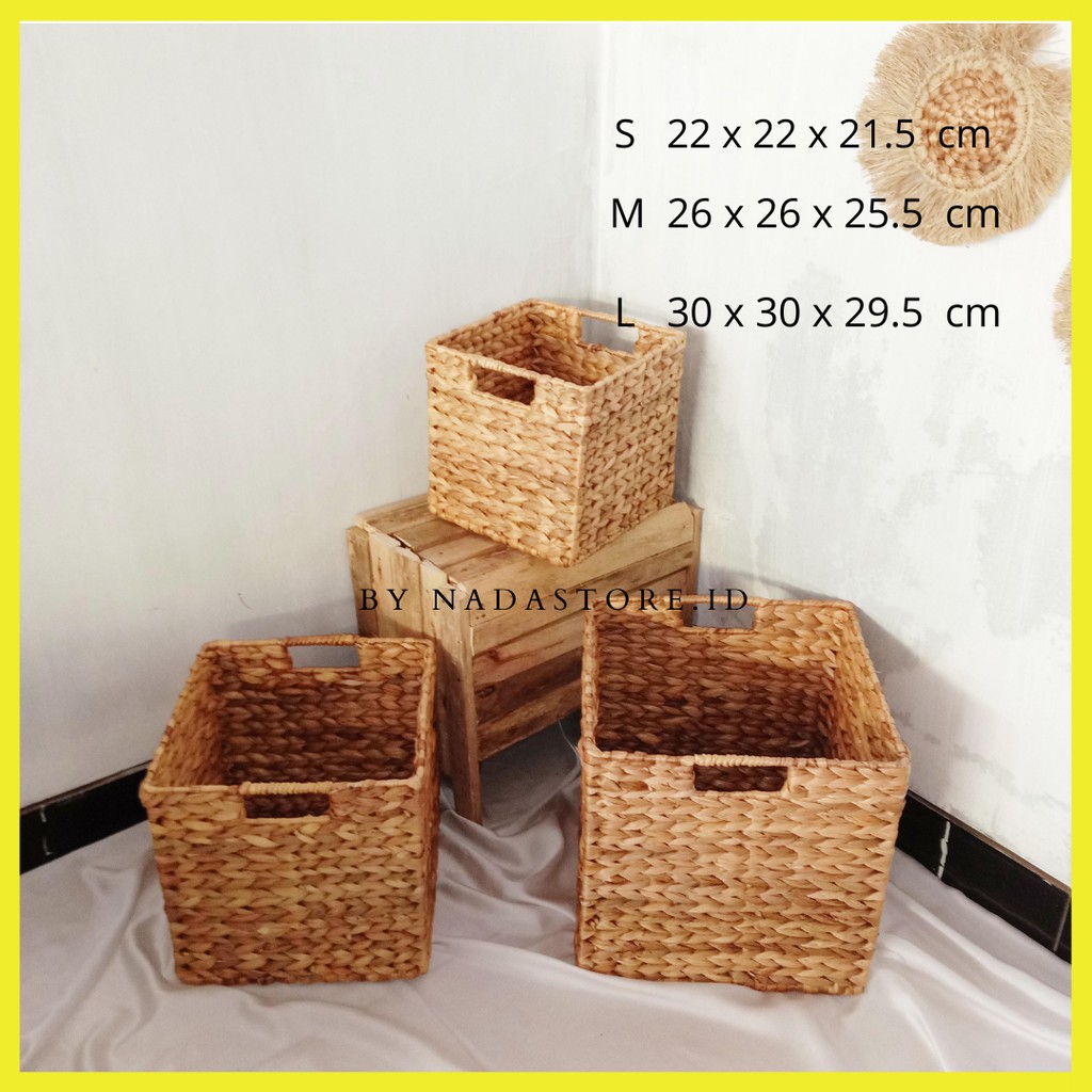 keranjang anyaman enceng gondok / Tempat Penyimpanan / box Size S 22x22x21 cm / Kotak Make up rias