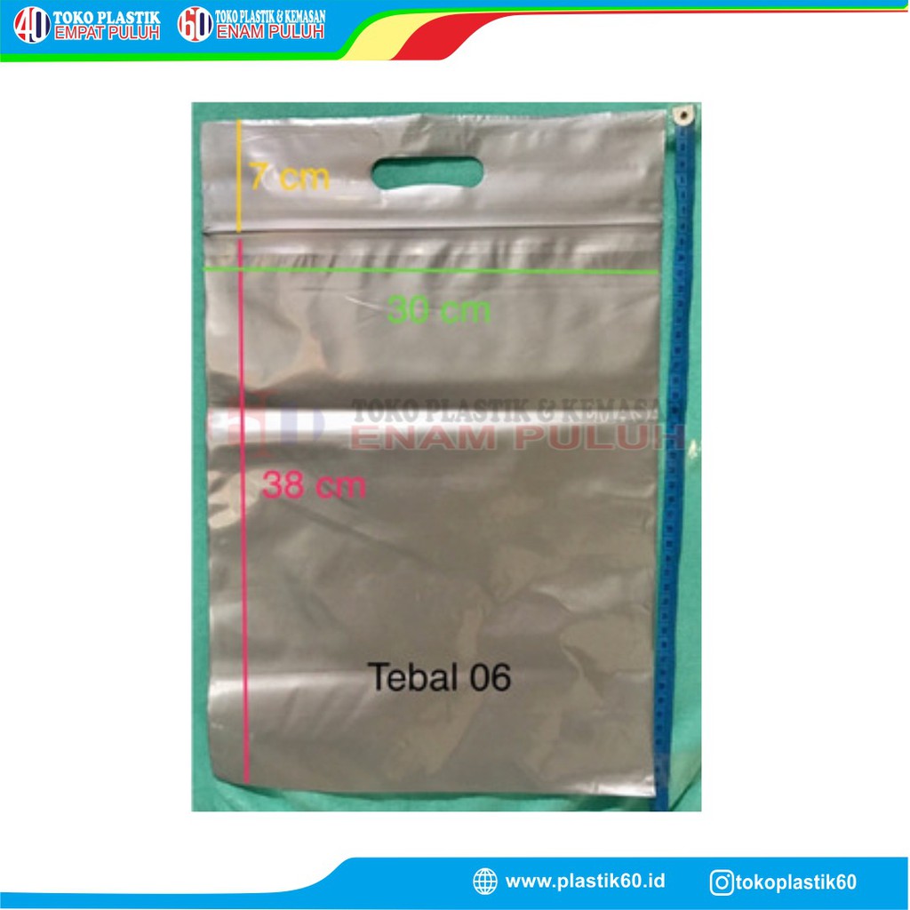 Plastik Klip Plong Silver Abu Isi 10 Pcs 30x38 + 7cm 30x45 Ziplock Zipper Pe