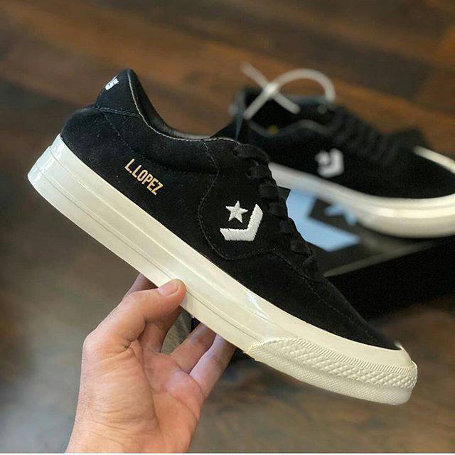 Converse one star