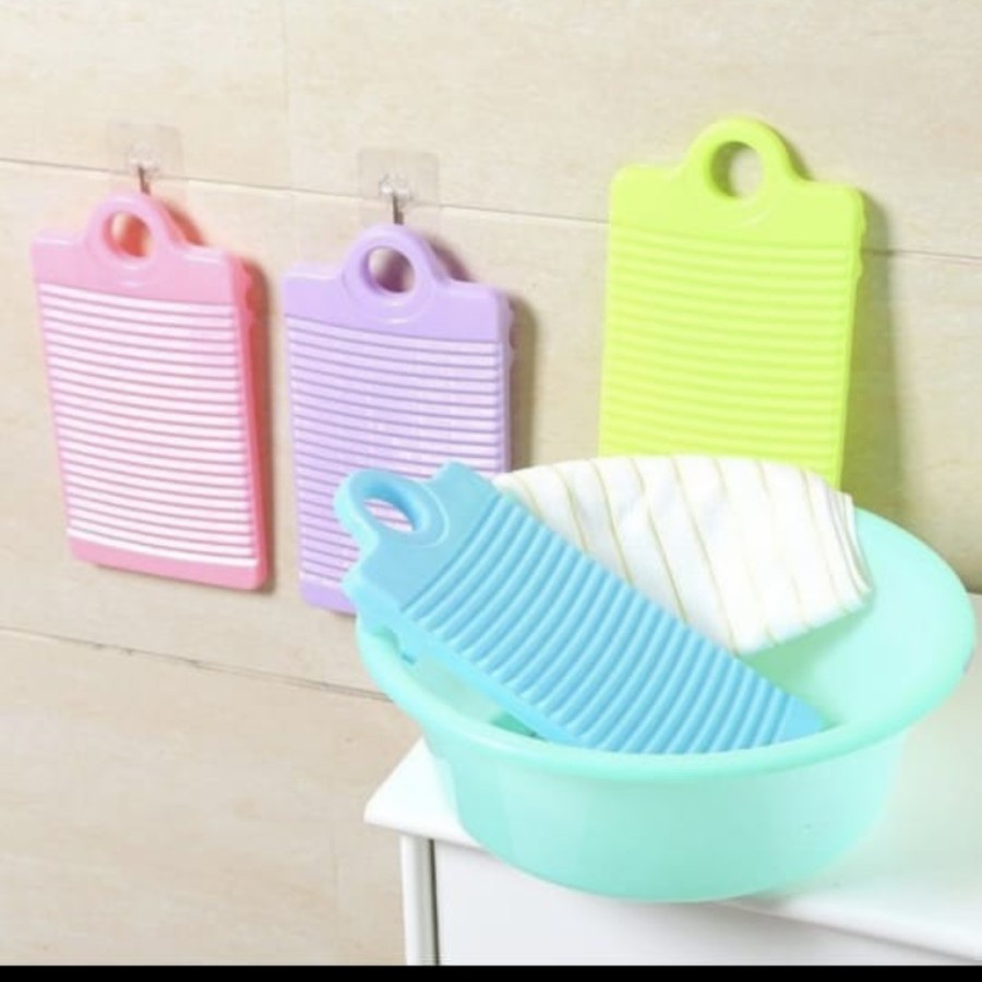 Papan Cuci Baju Plastik Anti Slip Wash Board Penggilas Laundry Travel