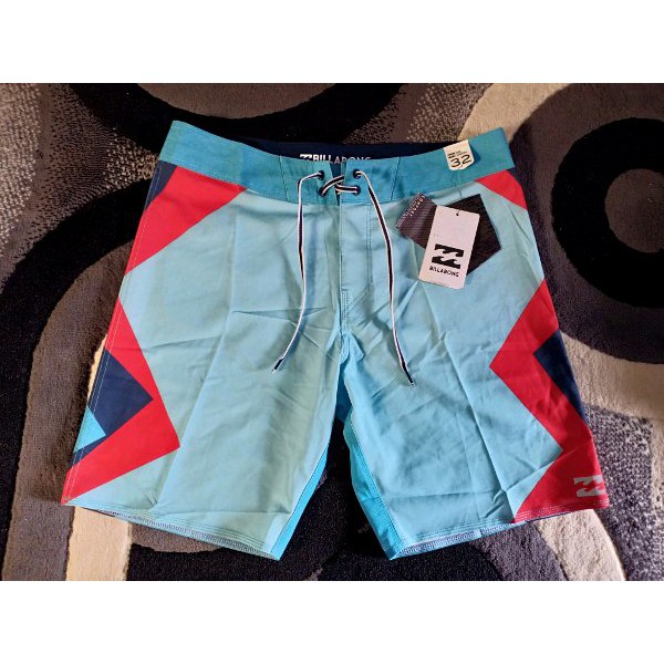 celana BILLABONG asli ori di jamin puas bukan tiruan atau palsu not quilsilver ripcurl